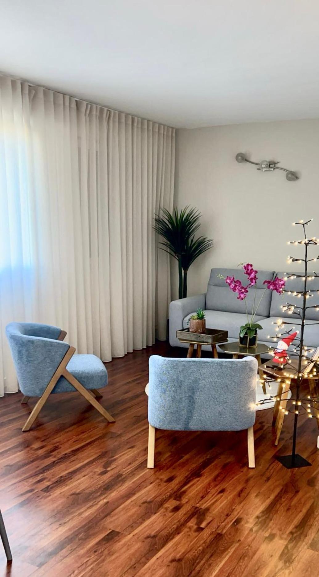 Appartement Le Cardinal, Avec Parking Privé, Gare, Centre Ville,